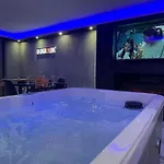 Holiday home La Casa De Jacuzzi Melun