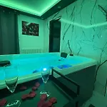 La Casa De Jacuzzi * Melun