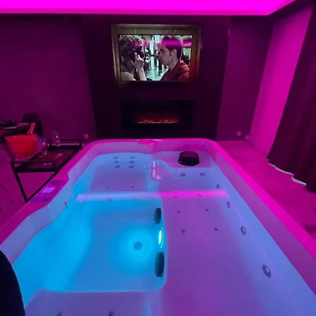 Hébergement de vacances La Casa De Lové Jacuzzi *
