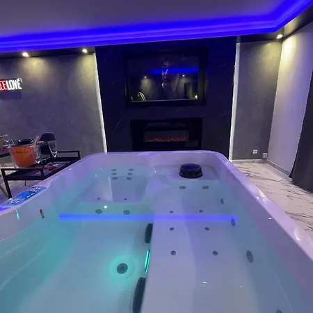 La Casa De Lové Jacuzzi Hébergement de vacances