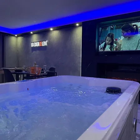 La Casa De Jacuzzi Melun