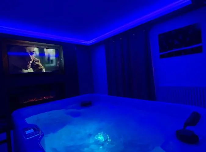 펜션 La Casa De Jacuzzi *